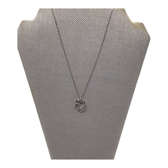 Silver Mountain S925 Sterling Silver 18in  Necklace With Elegant Pendant & Chain - Picture 5 of 8